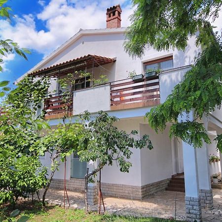 Cukon Holiday Home ميدولين المظهر الخارجي الصورة