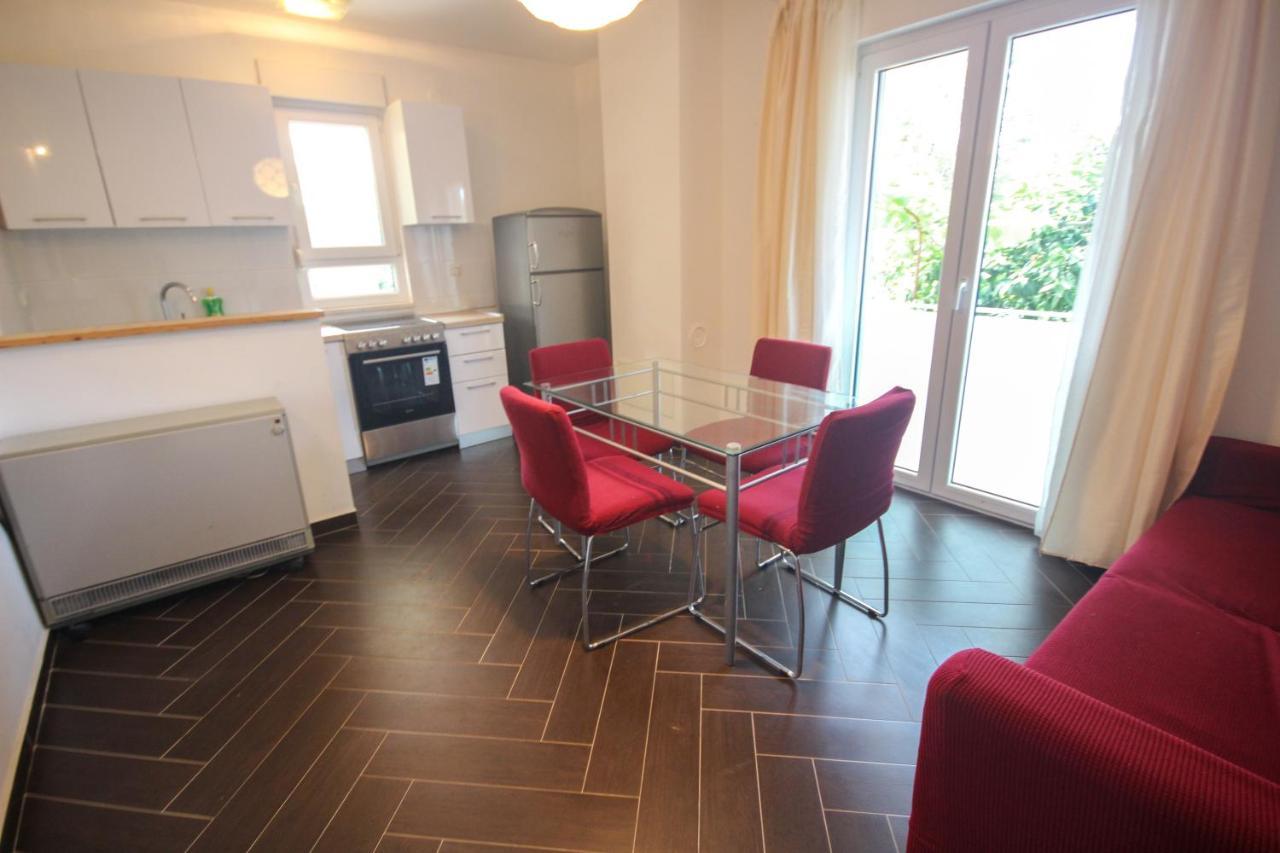 Cukon Holiday Home ميدولين المظهر الخارجي الصورة