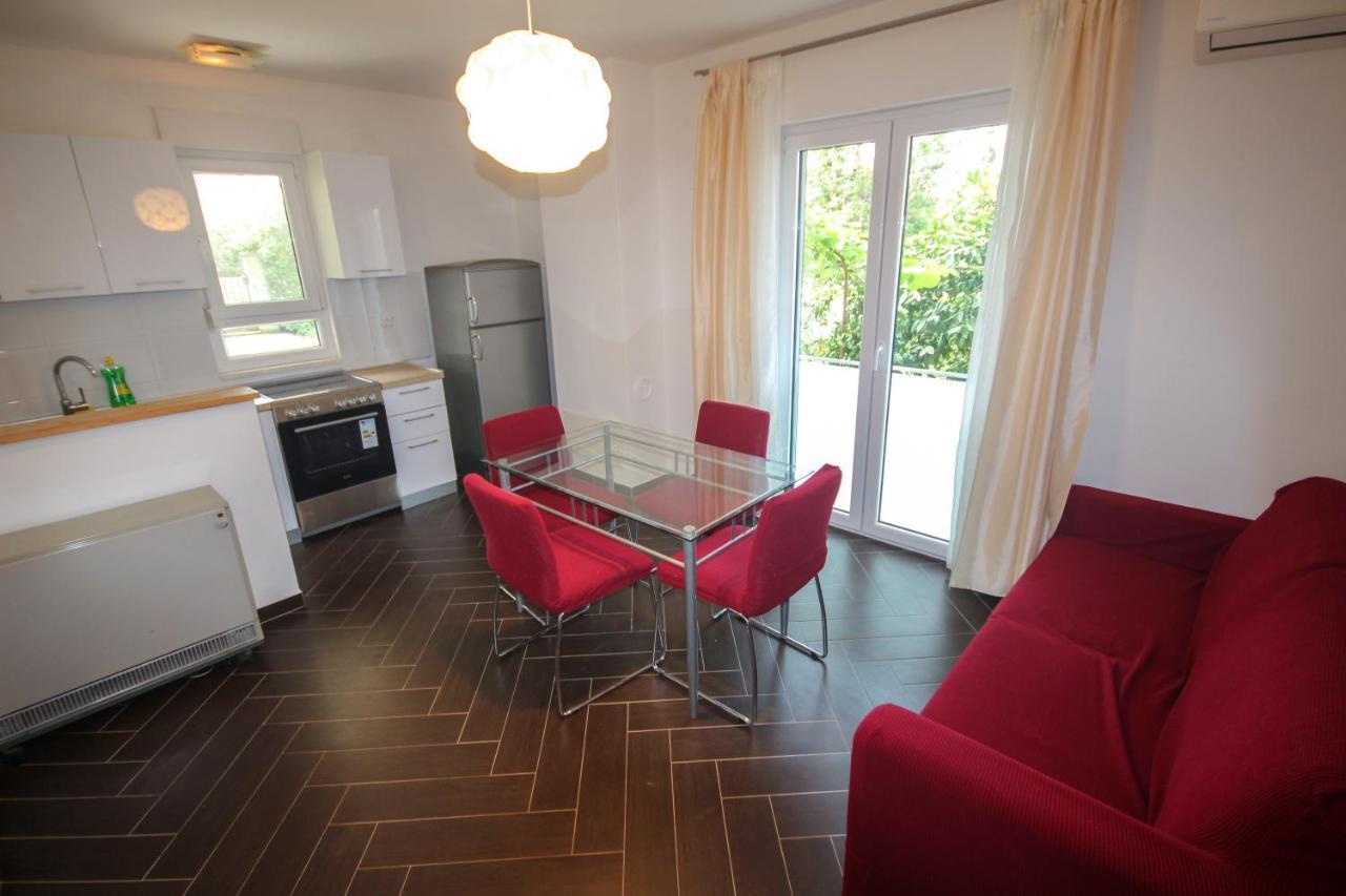 Cukon Holiday Home ميدولين المظهر الخارجي الصورة
