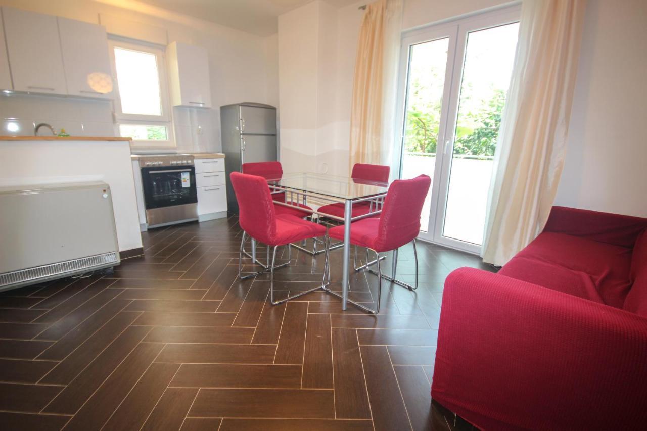 Cukon Holiday Home ميدولين المظهر الخارجي الصورة