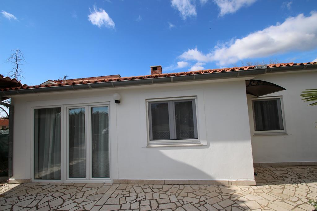 Cukon Holiday Home ميدولين المظهر الخارجي الصورة