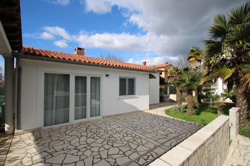 Cukon Holiday Home ميدولين المظهر الخارجي الصورة