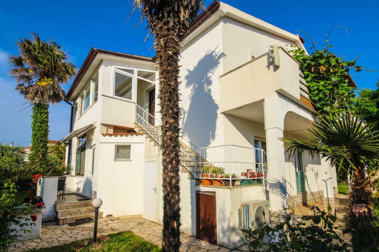 Cukon Holiday Home ميدولين المظهر الخارجي الصورة
