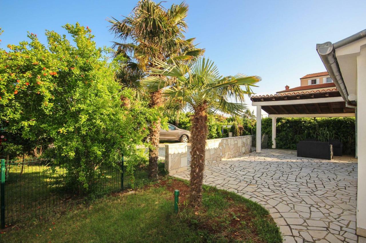 Cukon Holiday Home ميدولين المظهر الخارجي الصورة