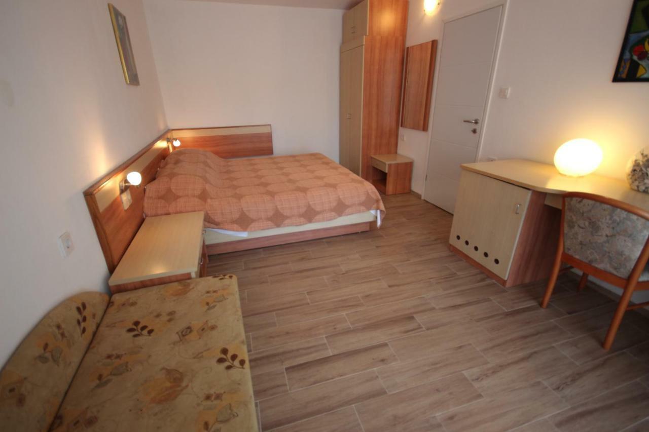 Cukon Holiday Home ميدولين المظهر الخارجي الصورة