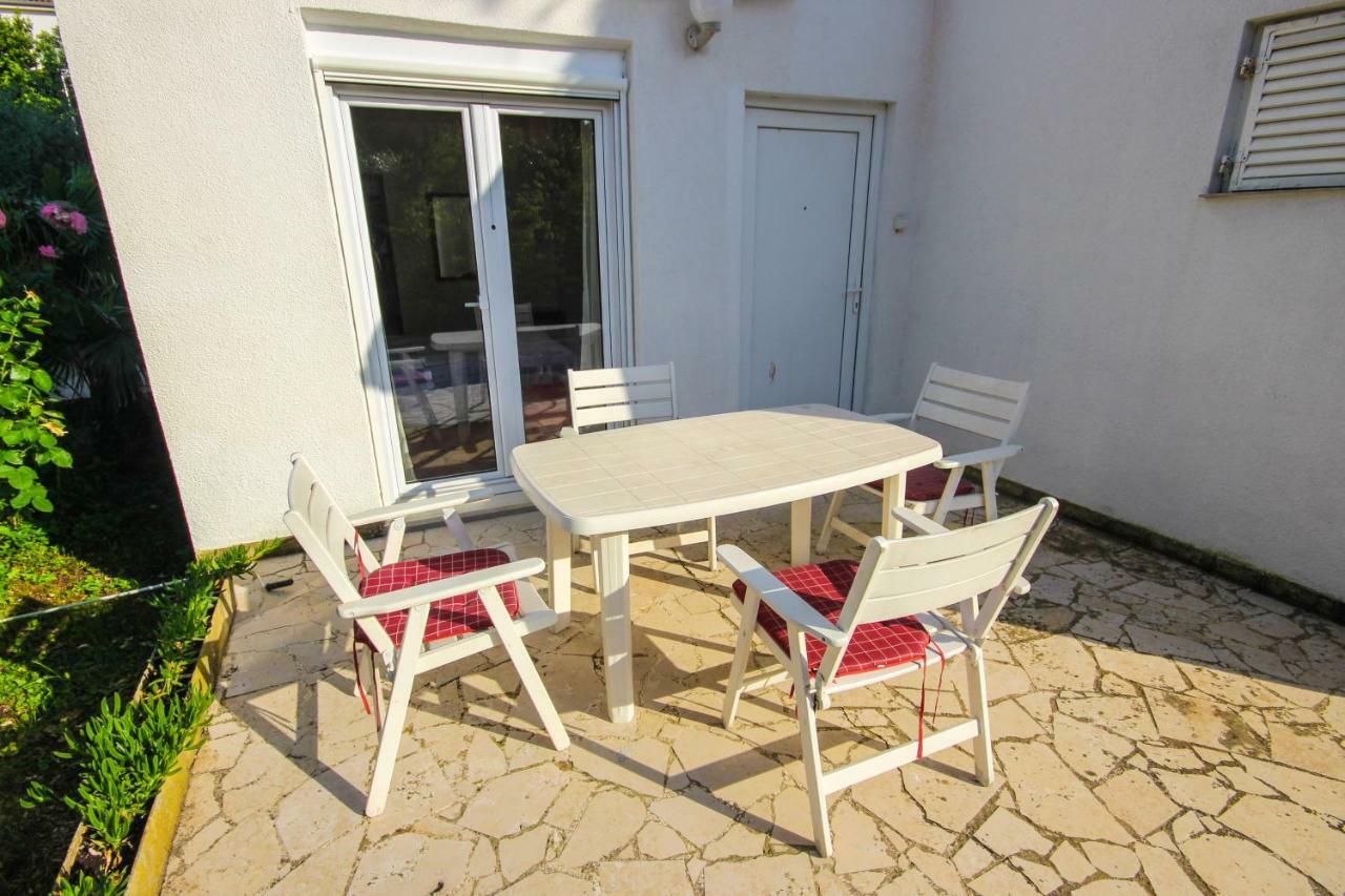 Cukon Holiday Home ميدولين المظهر الخارجي الصورة