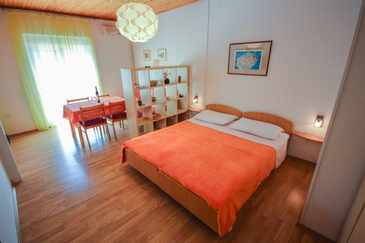 Cukon Holiday Home ميدولين المظهر الخارجي الصورة