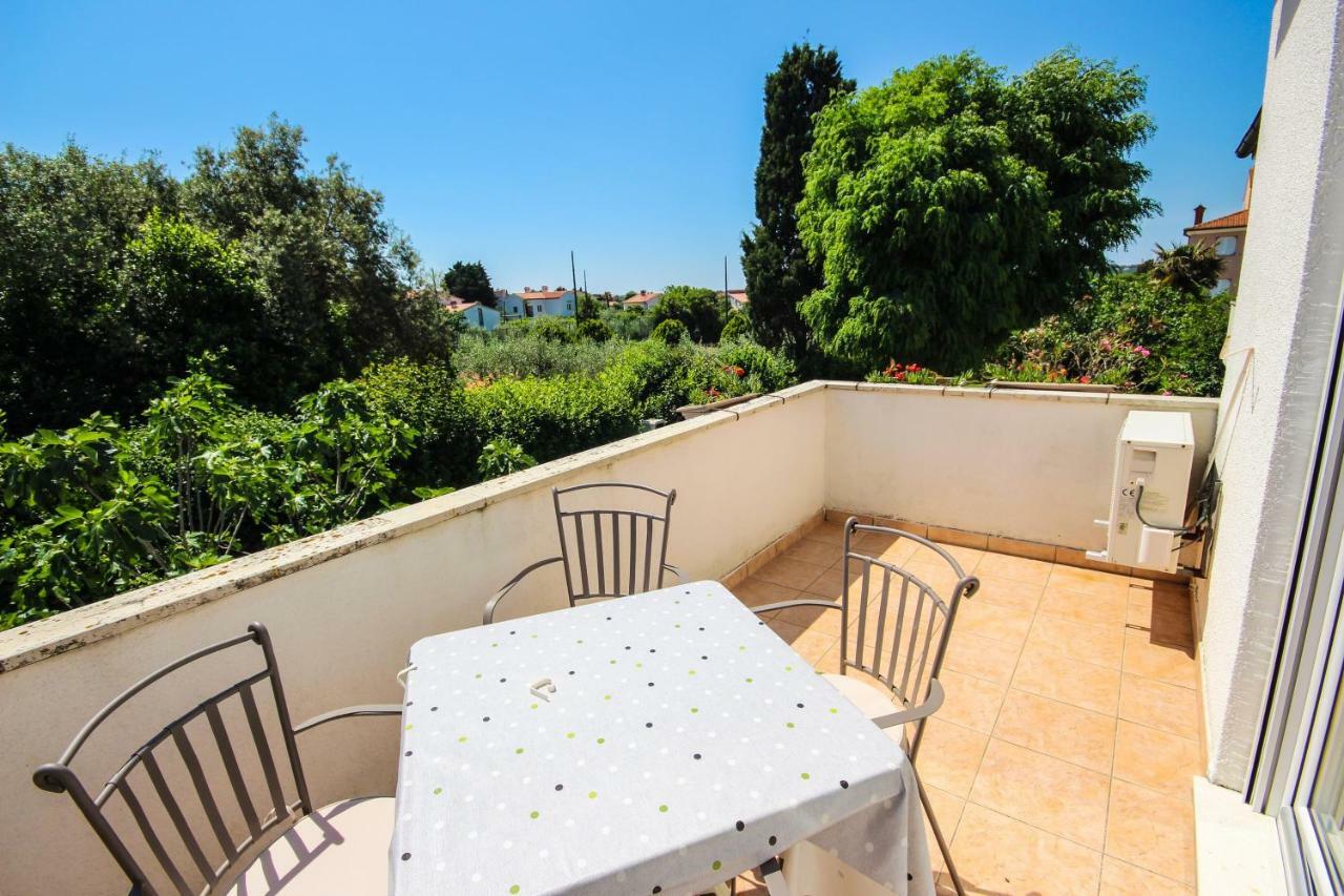 Cukon Holiday Home ميدولين المظهر الخارجي الصورة