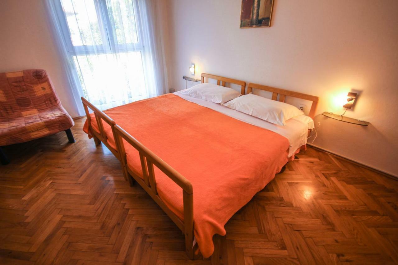 Cukon Holiday Home ميدولين المظهر الخارجي الصورة