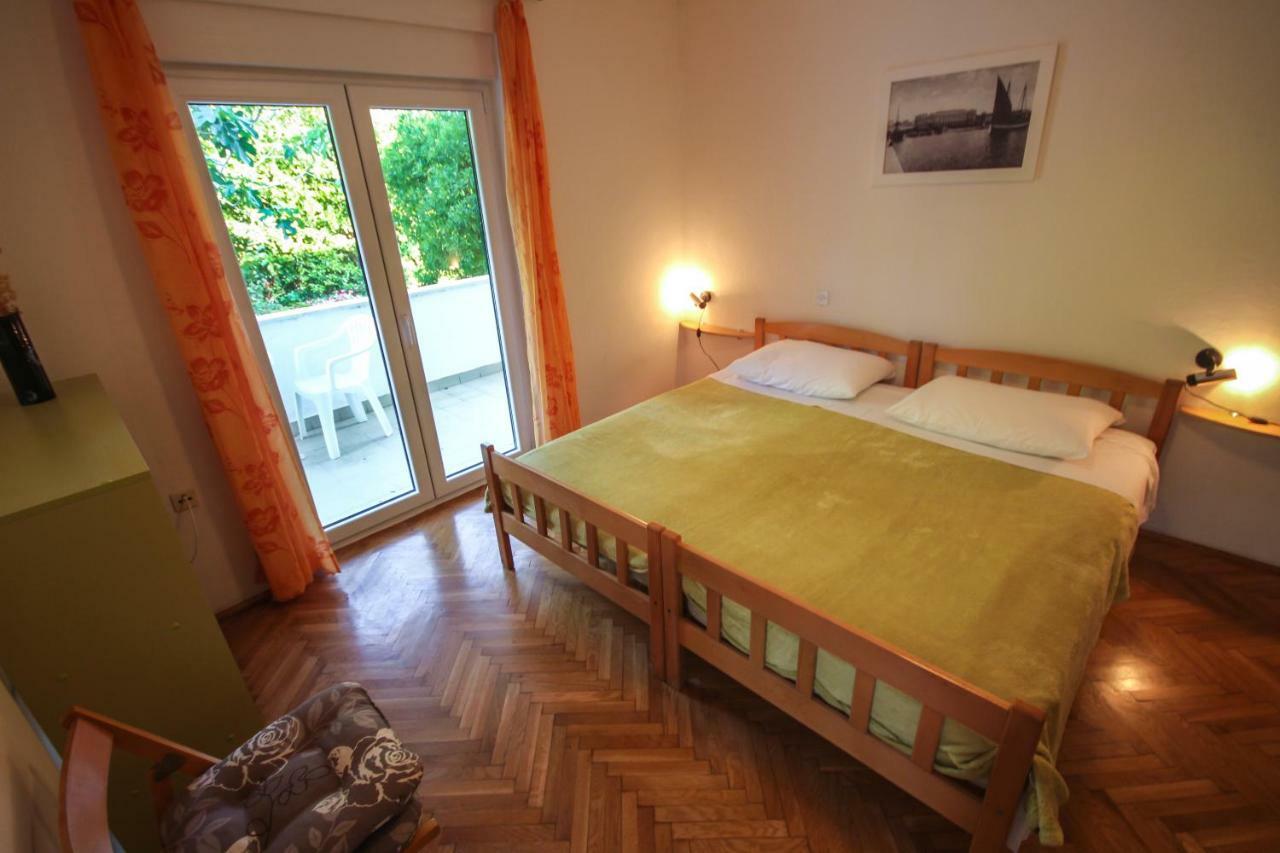 Cukon Holiday Home ميدولين المظهر الخارجي الصورة